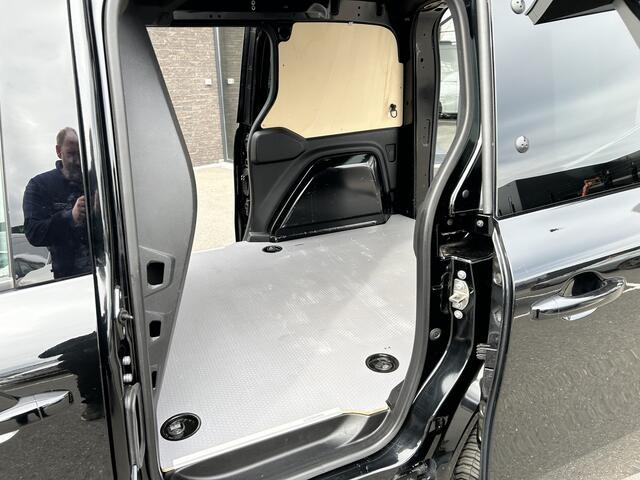 Mercedes-Benz CITAN 112 CDI L1 LED / MBUX / L+R Schuifdeur / Navigatie / Camera / Trekhaak / Cruise control / Airco / Parkeersensoren / Lmv