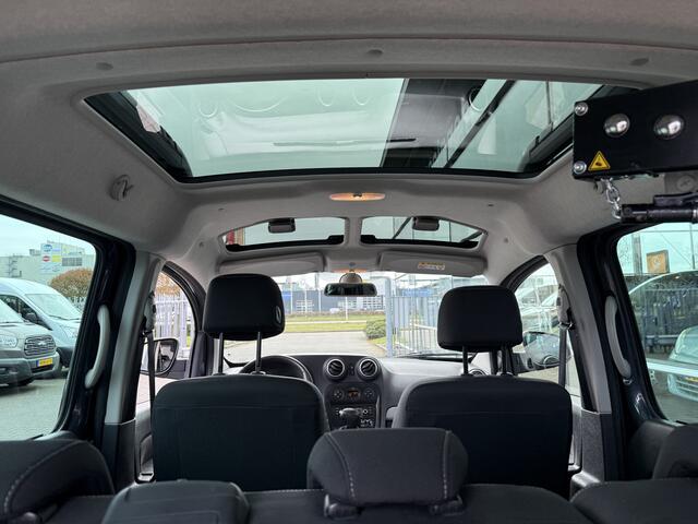 Mercedes-Benz CITAN Rolstoelauto / Scootmobielauto 112 Ambiente (Zeer nette MB Citan Automaat met kofferbaklift!)