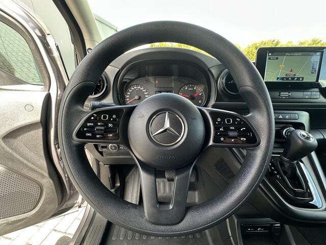 Mercedes-Benz CITAN 110 CDI AUTOMAAT / ** 14.078 KM ** / CAMERA / TREKHAAK / CRUISE / AIRCO / CARPLAY