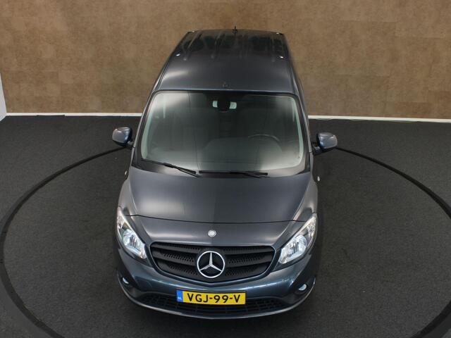 Mercedes-Benz CITAN 109 CDI BlueEFFICIENCY - ORIGINEEL NEDERLANDSE AUTO - VASTE 13 POLIGE TREKHAAK - TREKGEWICHT 675 KG - AFKOMSTIG VAN 2 EIGENAAR- BTW AUTO - PARKEERSENSOREN ACHTER - 1 SCHUIFDEUR - 2 DEUREN ACHTER - AIRCO - 2 PERSOONS UITVOERING - UNIVERSELE BLUETOOTH RADIO - ELEKTRISCHE RAMEN EN SPIEGELS - HOUTEN LAADVLOER - ZIJWAND EN BINNENDEUREN BETIMMERD -