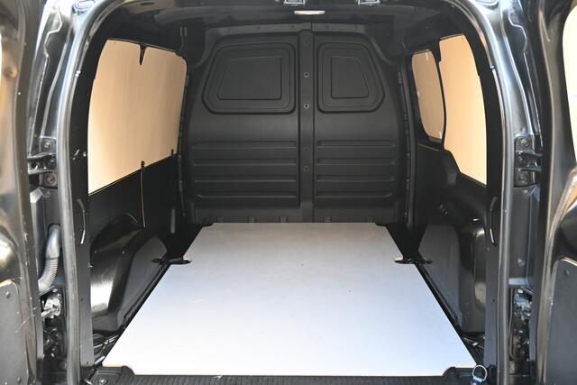 Mercedes-Benz CITAN 110 CDI L1 Pro MBUX navigatie met camera, Bumpers in kleur, Etc.
