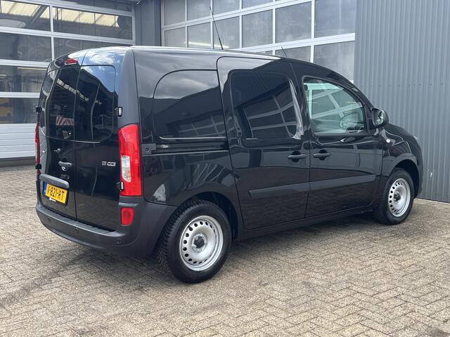 Mercedes-Benz CITAN 111 CDI BlueEFFICIENCY btw en Bpm vrij!! 2x schuifdeur Airco Cruise controle Parkeer sensoren achter Telefoonverbinding Euro 6 Ex overheidsauto