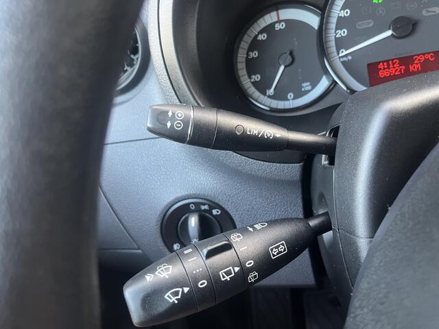 Mercedes-Benz CITAN 111 CDI BlueEFFICIENCY btw en Bpm vrij!! 2x schuifdeur Airco Cruise controle Parkeer sensoren achter Telefoonverbinding Euro 6 Ex overheidsauto