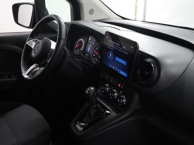 Mercedes-Benz CITAN 113 | AUT. | L2 | PRO | BENZINE | 3-ZITS | CLIMATE CONTROL | TREKHAAK | LM VELGEN | CRUISE CONTROL | VOORRUITVERWARMING | STUURWIELVERWARMING | CERTIFIED