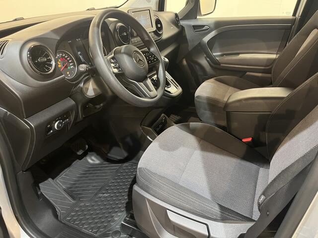 Mercedes-Benz CITAN 113 L2 Pro Automaat Benzine / Euro 6 / Airco / CarPlay / Cruise Control / Camera / Trekhaak / LMV / 14.000 KM !!