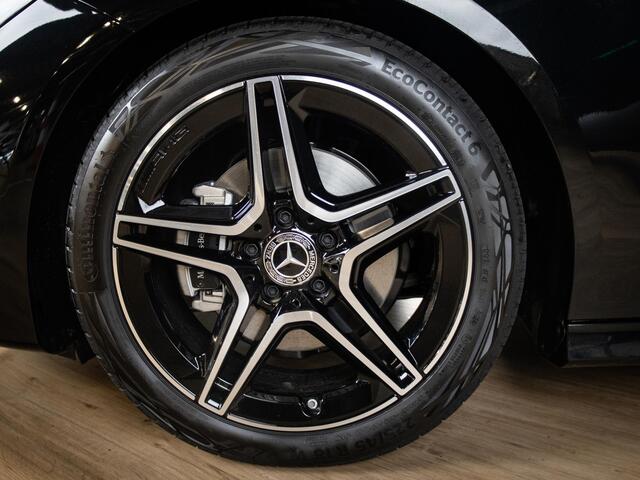 Mercedes-Benz CLA-KLASSE 180 Star Edition AMG Line Panorama dak