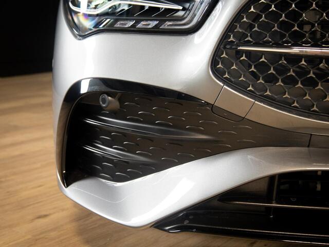 Mercedes-Benz CLA-KLASSE 180 Star Edition AMG Line Panorama dak