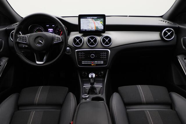 Mercedes-Benz CLA-KLASSE Shooting Brake 180 Business Solution Automaat