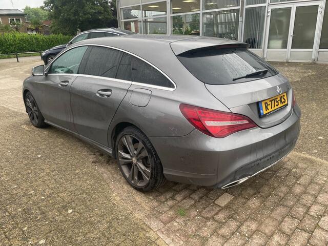 Mercedes-Benz CLA-KLASSE CLA 200 PRESTIGE Shooting Brake AMG