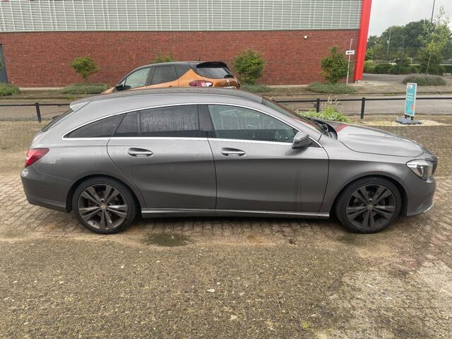 Mercedes-Benz CLA-KLASSE CLA 200 PRESTIGE Shooting Brake AMG