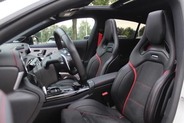 Mercedes-Benz CLA-KLASSE Shooting Brake AMG 45 S 4MATIC+ Premium Plus / Panoramadak / 360Camera / Sportuitlaat / Schaalstoelen / Burmester / DAB / Dodehoek / Matrix LED / Memory seats / Navigatie