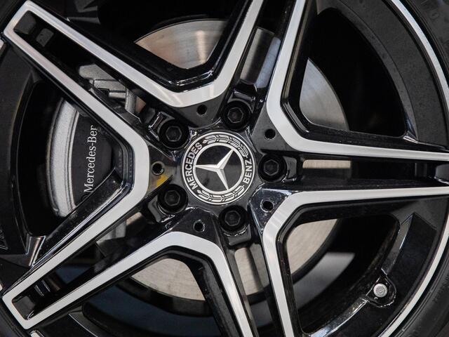 Mercedes-Benz CLA-KLASSE 180 AMG Line Panorama dak