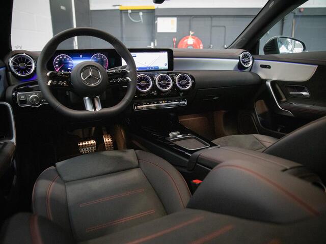 Mercedes-Benz CLA-KLASSE Shooting Brake 180 AMG Line