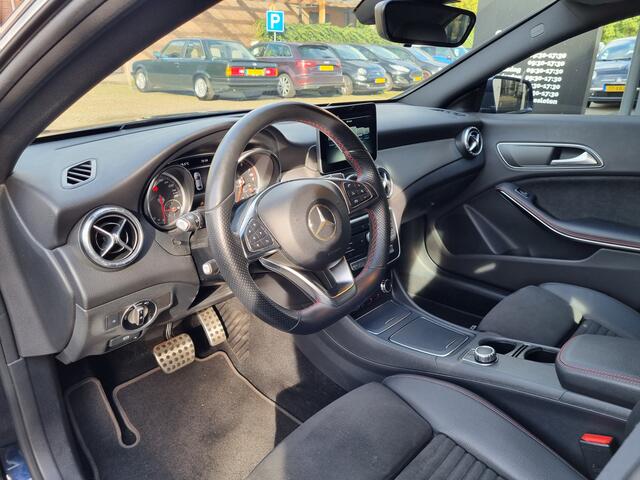Mercedes-Benz CLA-KLASSE 180 Business Solution AMG / CAMERA / STOELVERW. / CRUISE /