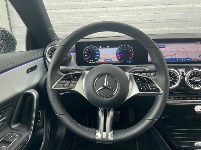 Mercedes-Benz CLA-KLASSE 180 Luxury Line | Nightpakket |
