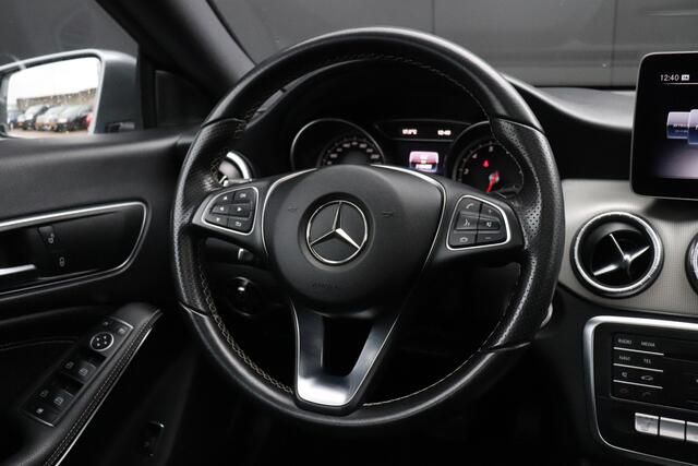 Mercedes-Benz CLA-KLASSE 180 Business Solution AMG Upgrade Edition | NL AUTO | PANO | STOELVERWARMING | SPORTSTOELEN | CAMERA | PDC | CRUISE |