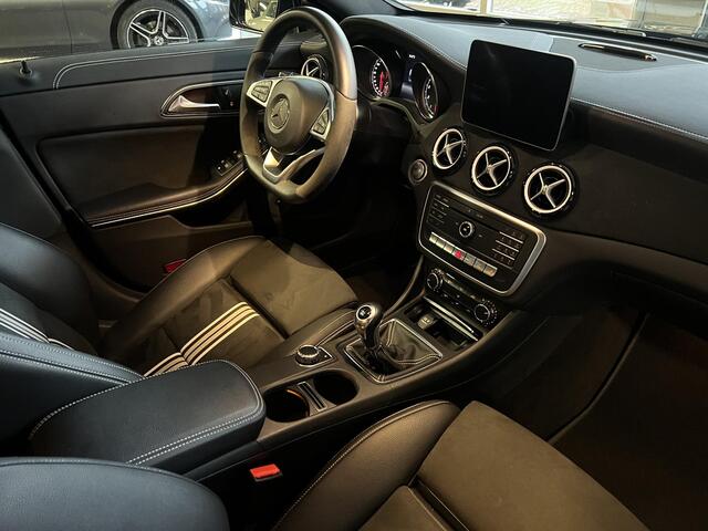 Mercedes-Benz CLA-KLASSE 180 AMG Edition Peak Night Camera