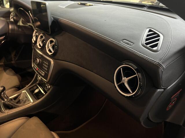 Mercedes-Benz CLA-KLASSE 180 AMG Edition Peak Night Camera