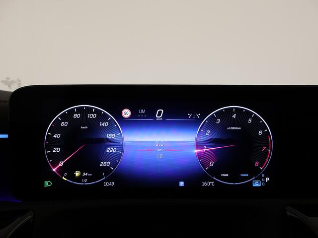 Mercedes-Benz CLA-KLASSE Shooting Brake 180 Star Edition AMG Line Plus | Trekhaak | Nightpakket | Parkeerpakket met 360°-camera | KEYLESS GO-comfortpakket | USB pakket plus | Antidiefstalpakket GUARD 360° Plus | EASY PACK achterklep |