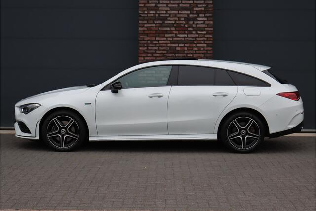 Mercedes-Benz CLA-KLASSE Shooting Brake 250 e AMG Line Aut8 | Panoramadak | Distronic+ | Memory | Camera | Sfeerverlichting | Augmented Reality | Keyless Go | Multibeam LED | Advanced Sound System |