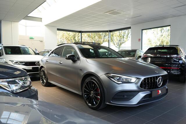 Mercedes-Benz CLA-KLASSE 250 e AMG Line 45S Pano Burmester Sfeer