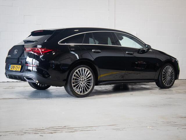 Mercedes-Benz CLA-KLASSE Shooting Brake 250 e AMG Line Panorama dak