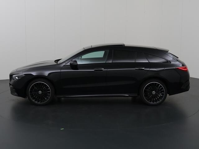 Mercedes-Benz CLA-KLASSE Shooting Brake 250 e Star Edition AMG Line Plus | Panoramaschuifdak | MULTIBEAM LED | Nightpakket | Sfeerverlichting | Multispaak Velgen
