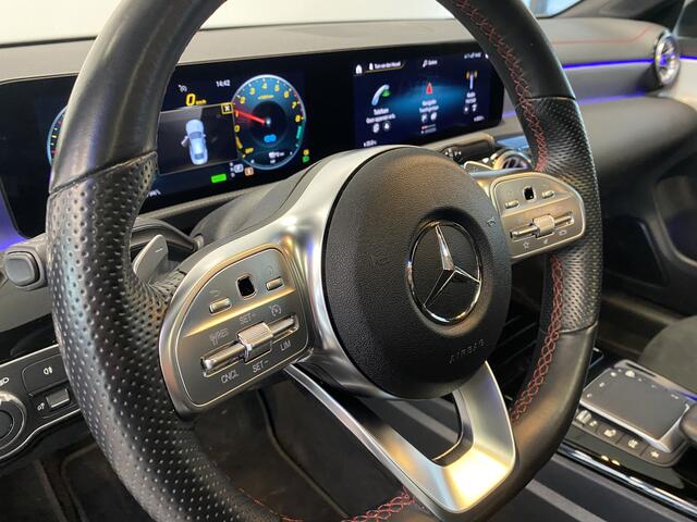Mercedes-Benz CLA-KLASSE 250 e Business Solution AMG Limited 218PK VCP Panoramadak Navigatie Sfeerverlichting Cruise Control Stand kachel DAB+