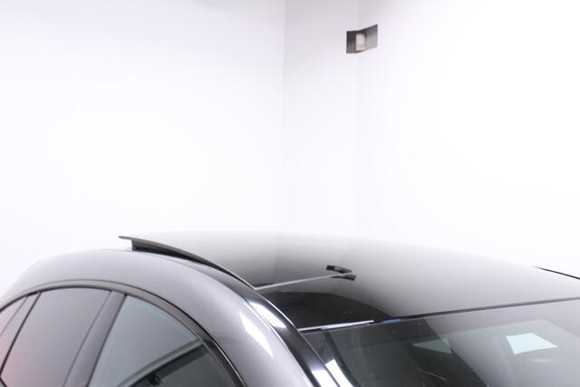 Mercedes-Benz CLA-KLASSE Shooting Brake 180 AMG/*Pano dak*/Camera/Leder