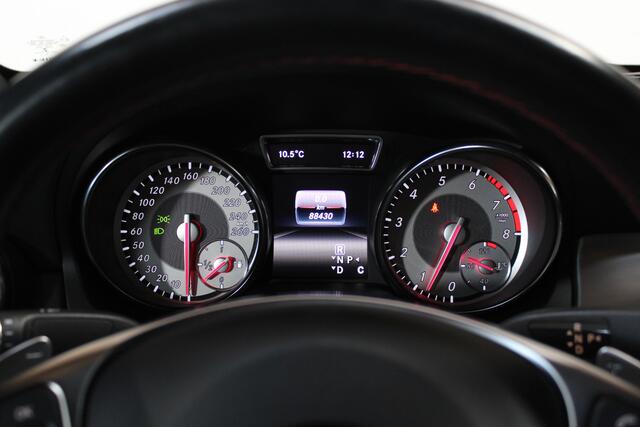 Mercedes-Benz CLA-KLASSE 180 OrangeArt Edition AMG | Clima | Cruise | Pdc
