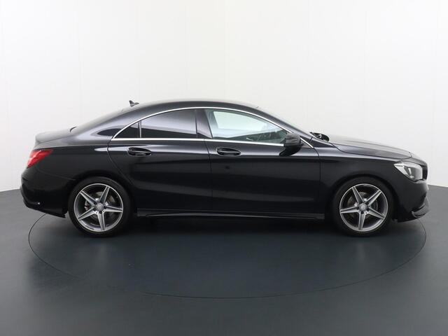 Mercedes-Benz CLA-KLASSE 180 AMG Night Edition Plus