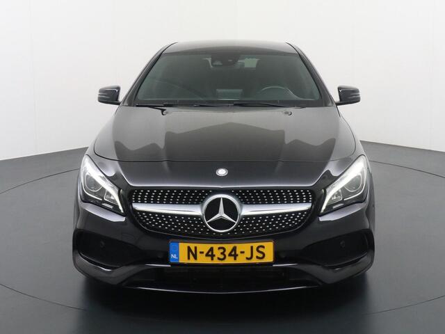 Mercedes-Benz CLA-KLASSE 180 AMG Night Edition Plus