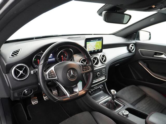 Mercedes-Benz CLA-KLASSE 180 AMG Night Edition Plus