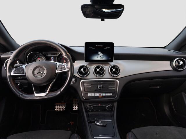 Mercedes-Benz CLA-KLASSE Shooting Brake 180 AMG Night Pack | Pano | Stoelverw. | Half Leder