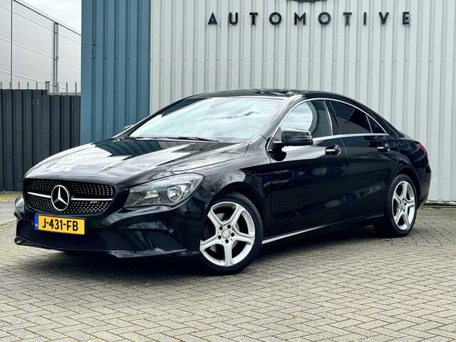 Mercedes-Benz CLA-KLASSE 180 d AMG pakket / vol leder / Sport stoelen / Top onderhouden / Navi / Camera / 18'' Hill hold
