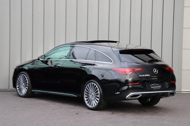 Mercedes-Benz CLA-KLASSE Shooting Brake 250e AMG | Aut8 | 218PK | Head-up | Keyles-go | Leder | Burmester | Memory | ACC | Panoramadak | Sfeerverlichting | 2024.