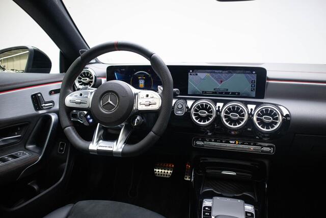 Mercedes-Benz CLA-KLASSE AMG 35 4MATIC Premium Plus 1e eigenaar | NL auto | Schuifdak | Sfeer | Head-up |