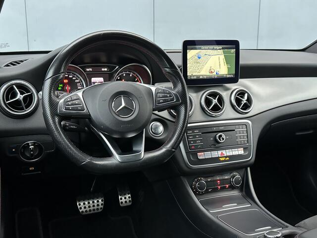 Mercedes-Benz CLA-KLASSE Shooting Brake 180 Business Solution AMG Automaat.