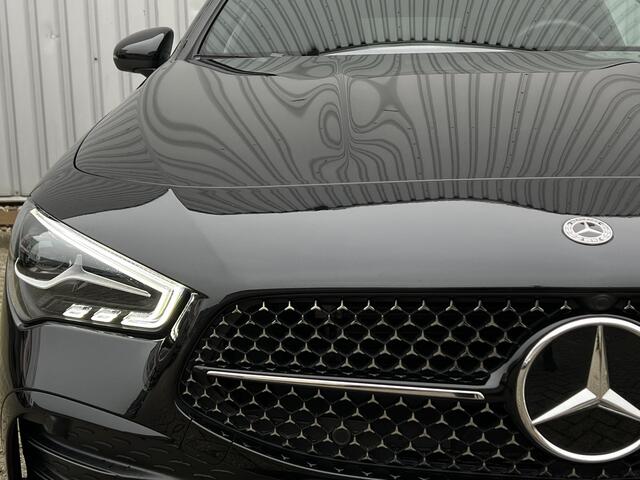 Mercedes-Benz CLA-KLASSE Shooting Brake 180 Star Edition AMG Line | Night Pakket | Panoramadak | Sfeerverlichting | Stoelverwarming | Achteruitrijcamera | Parkeersensoren | Elektrisch Inklapbare Buitenspiegels