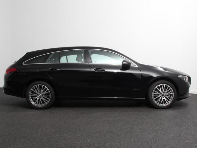 Mercedes-Benz CLA-KLASSE Shooting Brake 250 e PHEV Progesive Automaat | Navigatie | Climate Control | Camera | Electrisch bedienbare achterklep | Verwarmbare voorstoelen | Adaptive Cruise Control | Dab