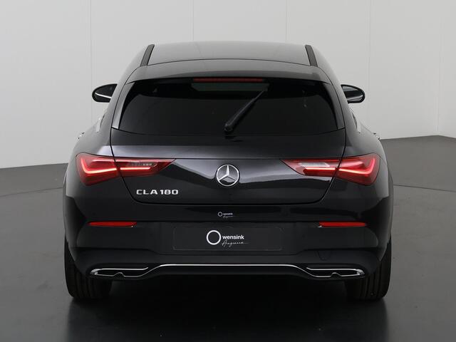Mercedes-Benz CLA-KLASSE 180 Shooting Brake Star Edition Luxury Line | Privacy glas | 18-Inch | Media display | Keyless-Go | Easy-Pack | LED