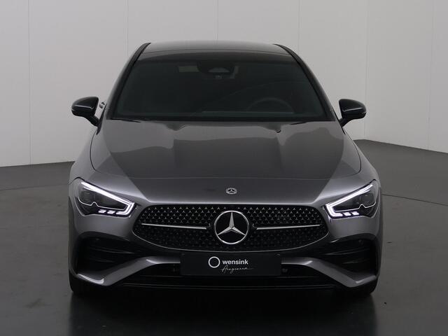 Mercedes-Benz CLA-KLASSE 250 e Shooting Brake Star Edition AMG Line | Panoramaschuifdak | MULTIBEAM LED | Nightpakket | Sfeerverlichting | Multispaak Velgen