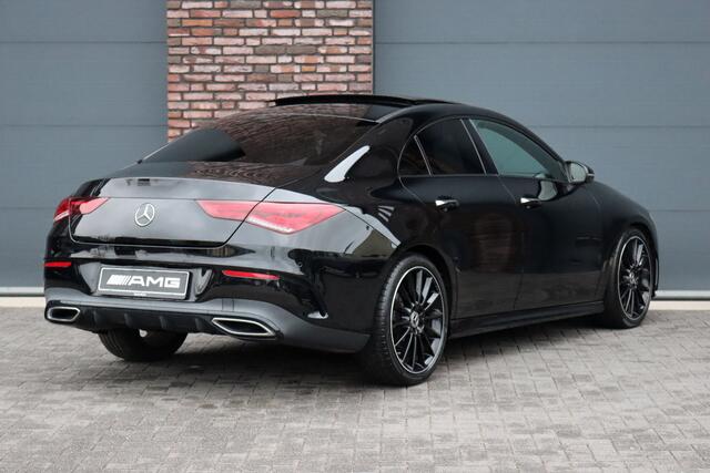 Mercedes-Benz CLA-KLASSE 180 AMG Line Aut7 | Panoramadak | Memory | Sfeerverlichting | Camera | Advanced Sound System | Keyless Go | Zitcomfortpakket | Cruise Control | Multibeam LED |
