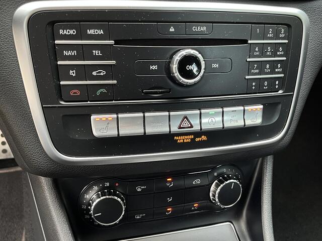 Mercedes-Benz CLA-KLASSE 180 AMG-line, Led *NL Auto*
