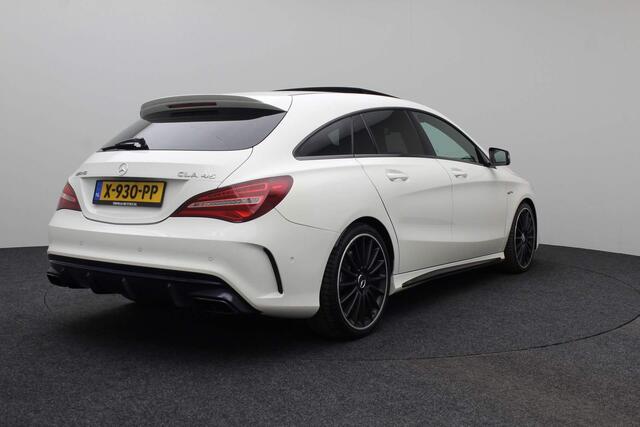 Mercedes-Benz CLA-KLASSE Shooting Brake AMG A 45 4MATIC 2018 | Navigatie | Carplay | Harman Kardon | Schuif/Kantel Dak | Achteruitrij Camera| Parkeersensoren | Stoelverwarming | Stuurwiel Bediening | 2 Sleutels | Boekjes