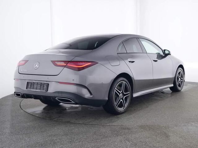 Mercedes-Benz CLA-KLASSE 250 e AMG Line FACELIFT 18"/Panoramadak/Matrix LED/360 camera/Dodehoek/Stoel + stuurverwarming/Apple Carplay & Android Auto