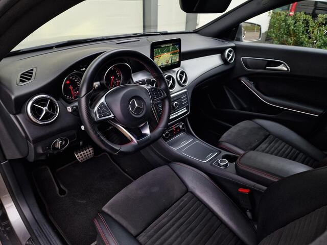 Mercedes-Benz CLA-KLASSE 180 AMG Pakket Navi Camera PDC MFS Leder