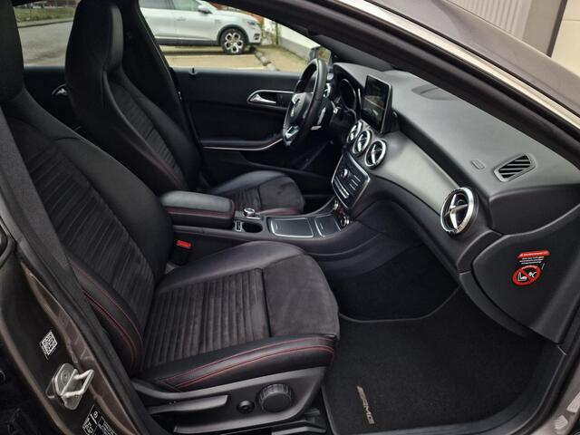 Mercedes-Benz CLA-KLASSE 180 AMG Pakket Navi Camera PDC MFS Leder