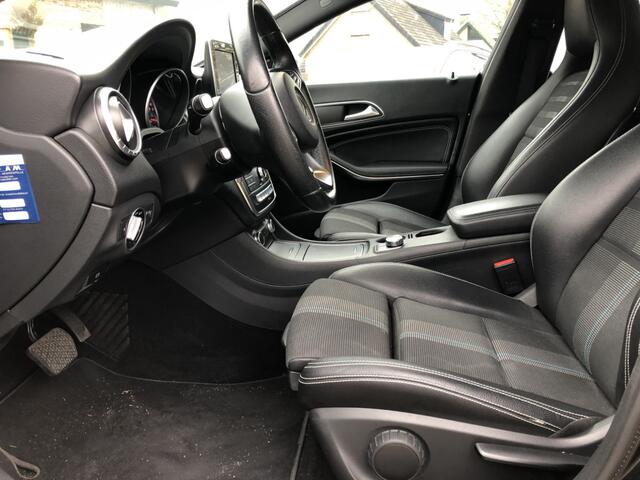 Mercedes-Benz CLA-KLASSE Shooting Brake 180 d Automaat Navi/Leer/Sp.stoelen/Cruise/Climate