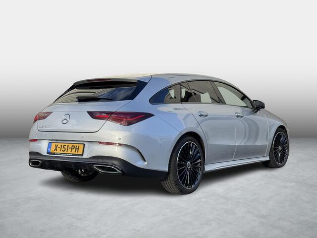 Mercedes-Benz CLA-KLASSE Shooting Brake 200 AMG Line | Panoramadak | Head-Up |